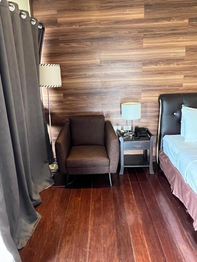 Lewiinski'S Hotel Паттая Екстер'єр фото