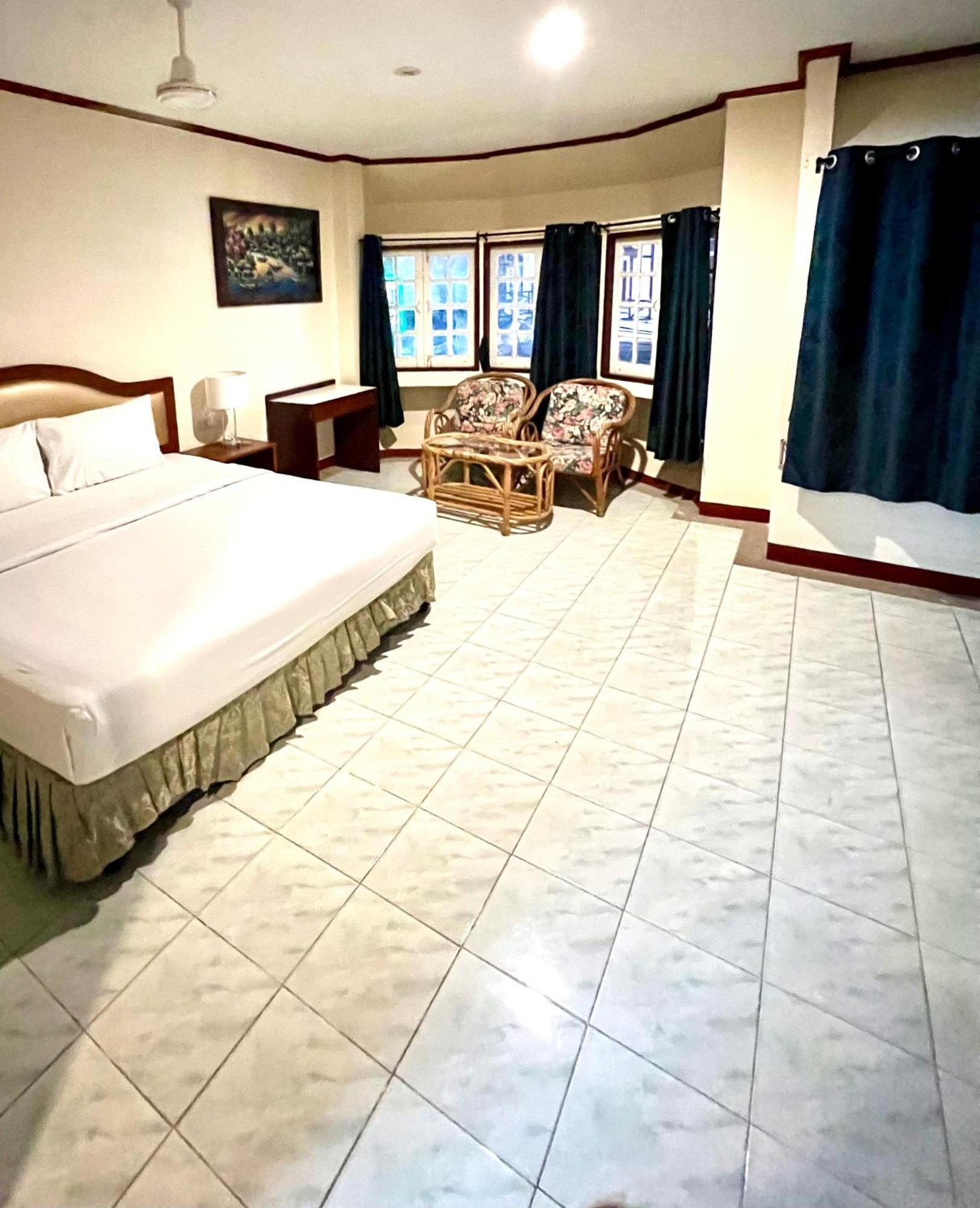 Lewiinski'S Hotel Паттая Екстер'єр фото